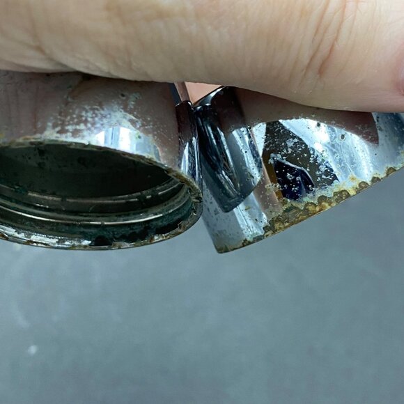 Vintage Crystal Salt‎ & Pepper Shakers With Chrome Tops Starburst Pattern MCM - Picture 8 of 14